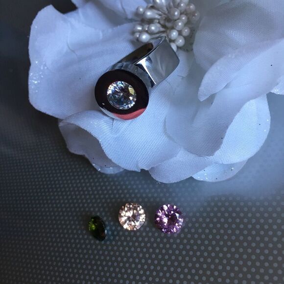 Stainless Multi Crystal Ring - Picture 1 of 3